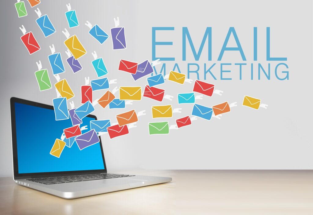 Easy Ways To Build an Massive Email Lists | How To Avoid List Building Mistakes